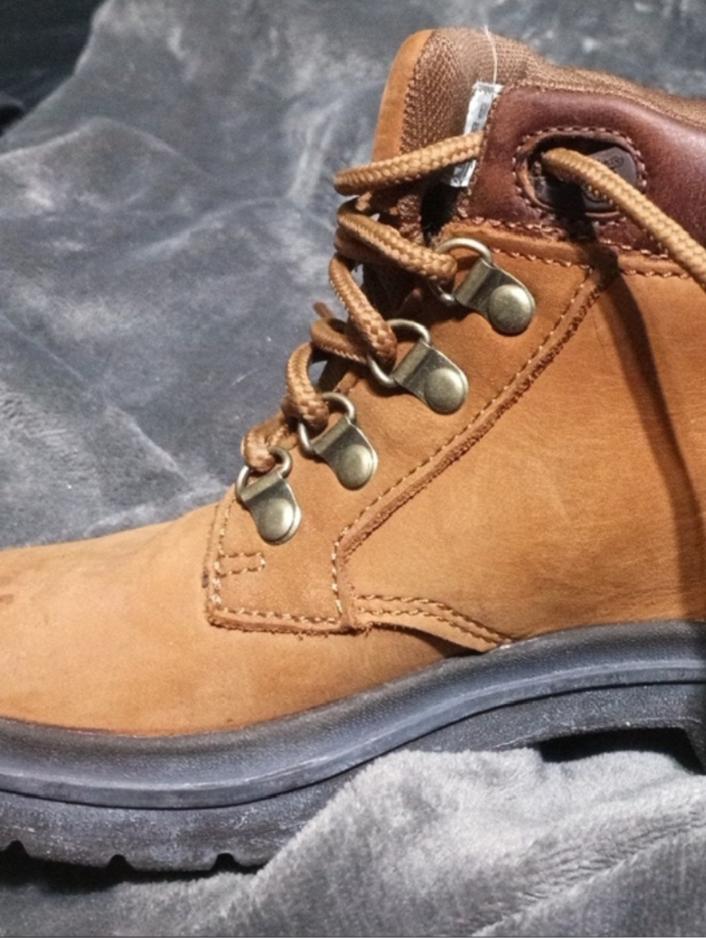 Timberland Tan Leather Lace-Up Hiking Boots